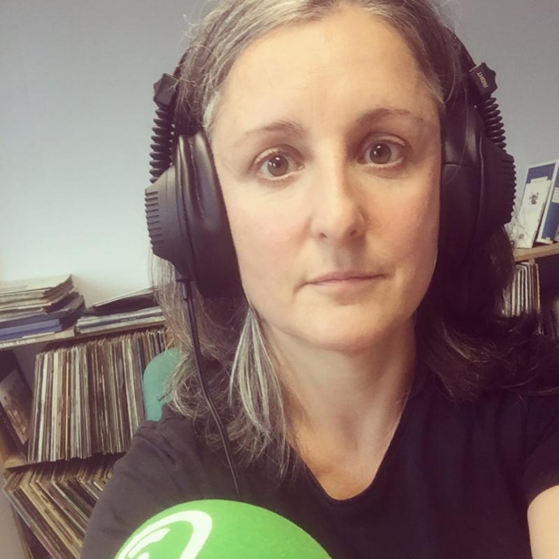 _ez_da_sexya_baina_dirua_aurreztea_urte_hastapeneko_helburua_izan_daiteke_