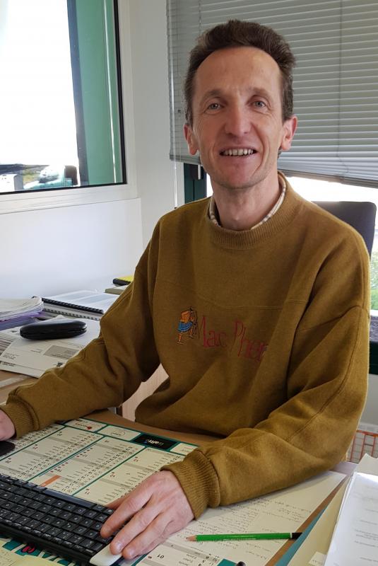 ikas_pedagogia_zentroa_bere_biltzar_nagusia_prestatzen_ari_da