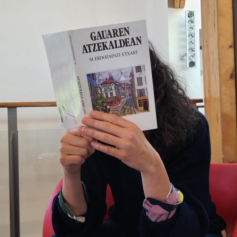 Idazteko%20manera%20lirikoa%20eta%20biziki%20ederra%20du