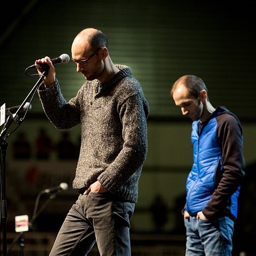 su_bazter_xoko_batean_bertso_afari_goxo_baten_mentura_saran