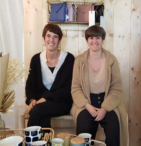 ahizpa_denda_berria_zugarramurdin