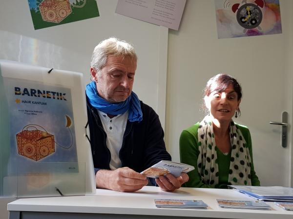 kartoina_barnetik_ikasi