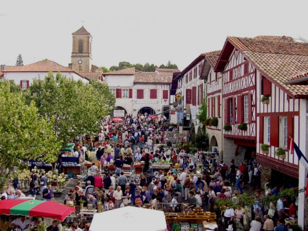 bastidan_eltzegileen_lana_ezagutarazi