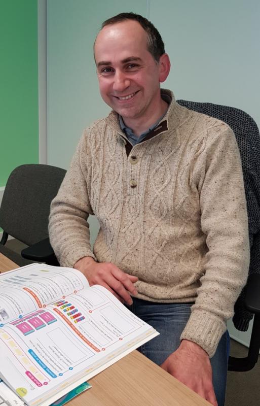 ikasen_grafista_den_xabier_elizondo