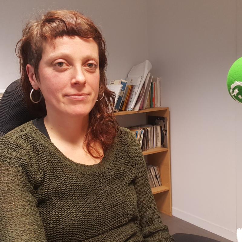 _neri_interesatzen_nauena_da_gizarte_hunek_zer_sortzen_digun_ulertzea_burumuinean_zer_sortzen_digun_