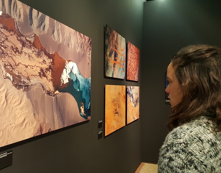 lurra_gibeltasunarekin_begiratzeko