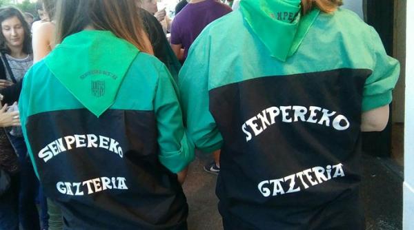 senpere_5_egunez_bestetan