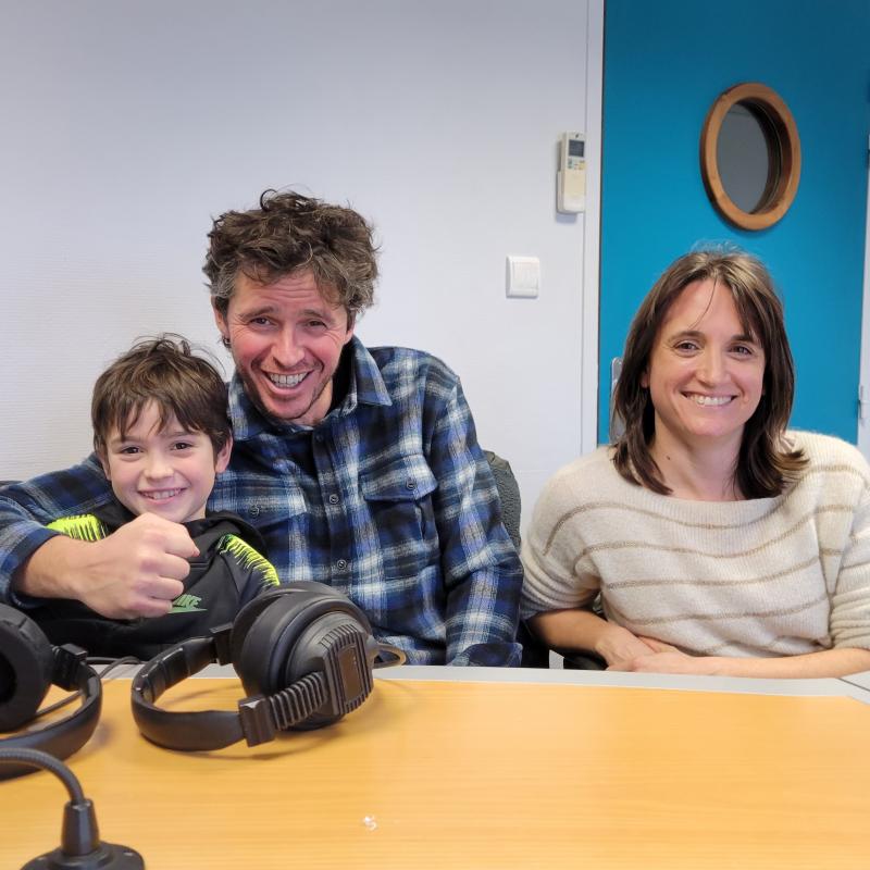 angeluko_euskaldun_gaztetxo_guztiak_elkartu_nahi_dituen_eguberri_eguna_larunbatean