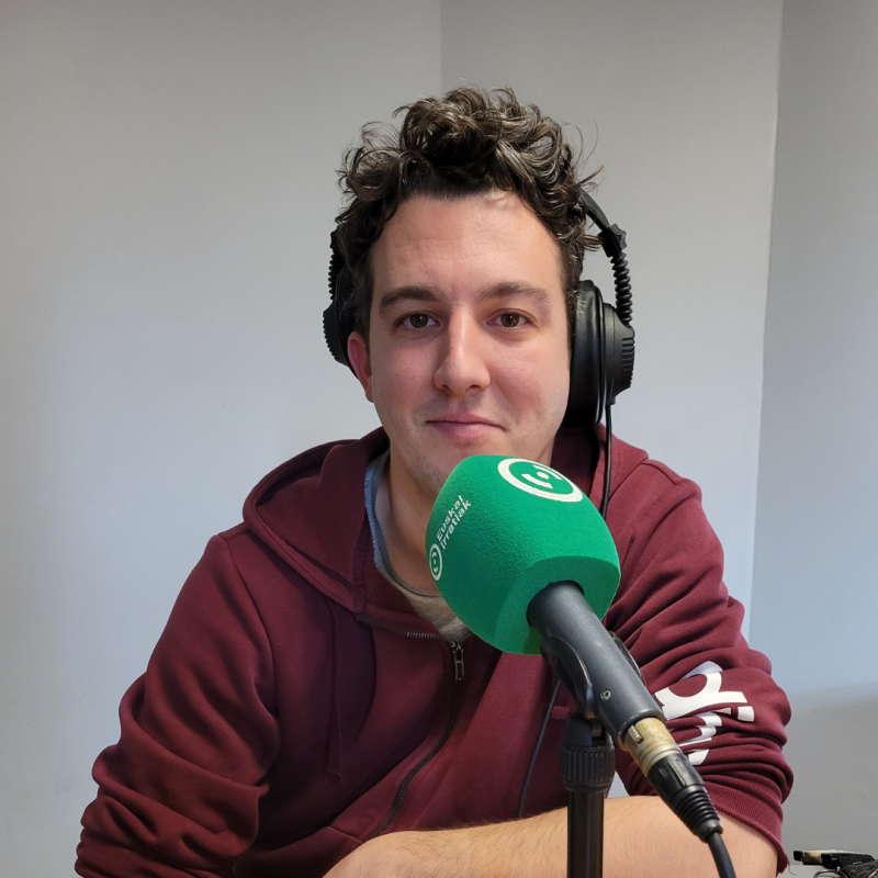 anize_amestoy_soinu_sorkuntzan_lan_egin_nahi_nuen_eta_hola_heldu_nintzen_bideo_jokoetara_