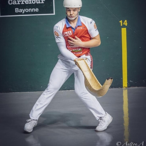 antton_de_betelu_puntista_gaztea_profesionalekin_lehian