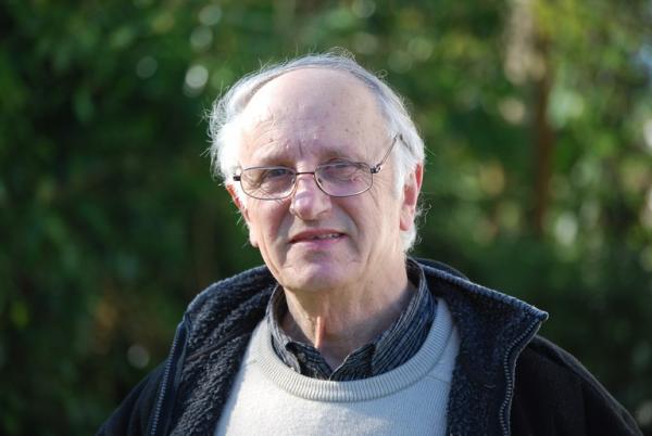 hatsaren_olerkiak_berriz_nagusi_senperen_asteburu_honetan