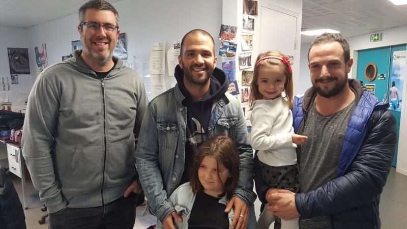 bizi_dantza_ziburu_eta_azkaingo_ikastolen_alde