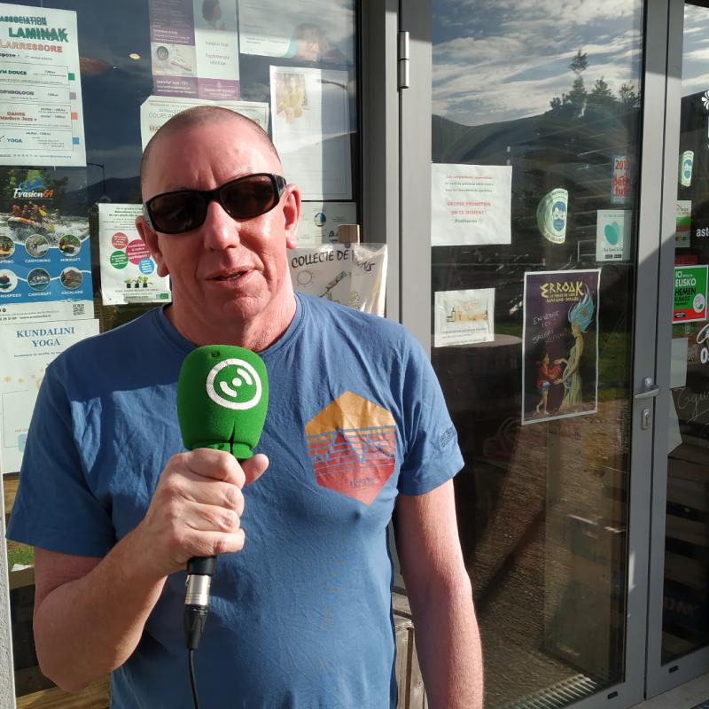 euskara_ikasi_duen_ingalaterrako_itsasuarra