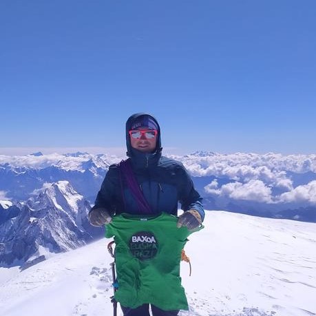 _mont_blanc_ean_4200_metrotan_buruko_mina_ukan_dut_tontorra_justu_hor_ikusten_zen_