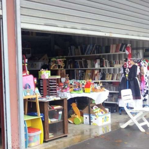 eguberriko_opariak_erosiz_integrazio_batzordea_lagundu