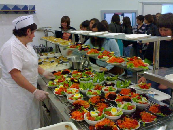 egunero_140_haurrek_ekoizpen_biologikoak_jaten_dituzte_lekornen