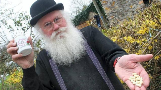 Puzkerrek%20lore%20usaina%20ukan%20dezaten%20aterabidea