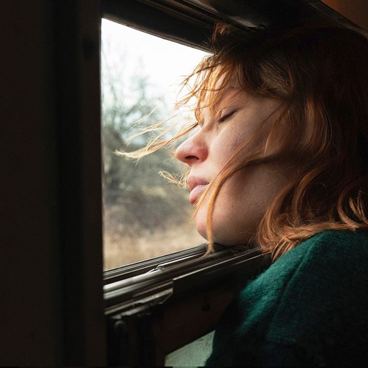 Compartiment%20numero%206%20filma%20saristatua_%20baina...