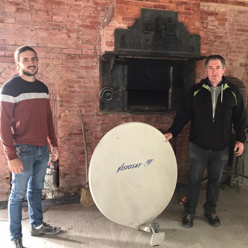 3d_inprimagailu_edota_laser_mozketa_fablabea_proiektua_muntatzen_ari_dira_hazparnen