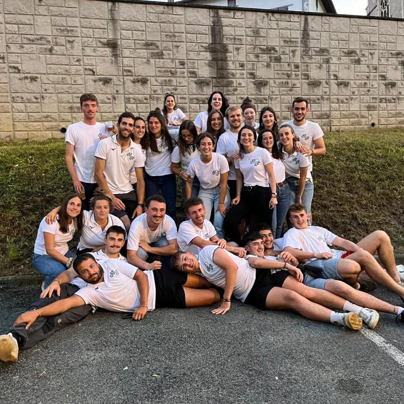 _harreman_biziki_ona_dugu_besta_komitea_eta_gaztetxearen_artean_hazparnen_