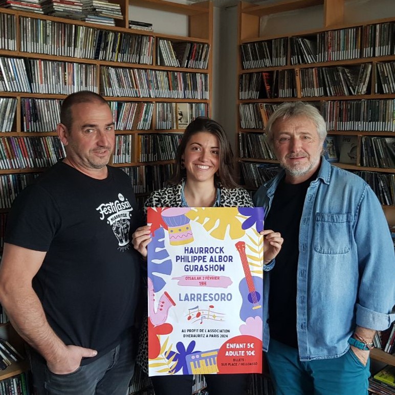 heraitzeko_zentroa_laguntzeko_sustengu_gaualdi_bat_antolatzen_dute_larresoron