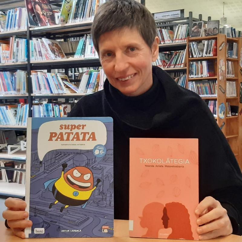 Nerabeei%20eta%20gaztetxoei%20zuzendu%20liburuak