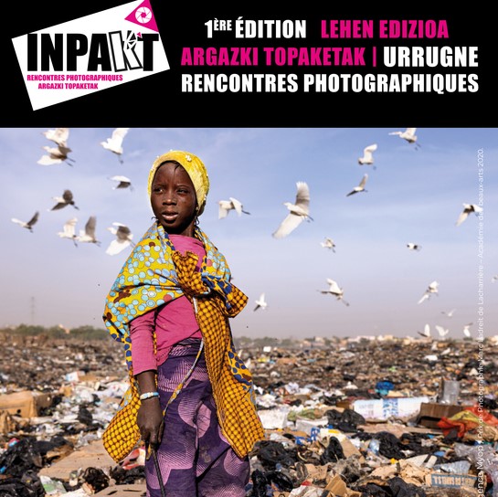 Inpakt%20argazki%20topaketak_%20Urrunako%20herriko%20etxearen%20berrikuntza