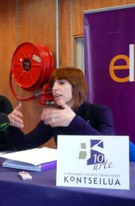 Euskal%20museoaren%20itulian%20Ione%20Josie-rekin