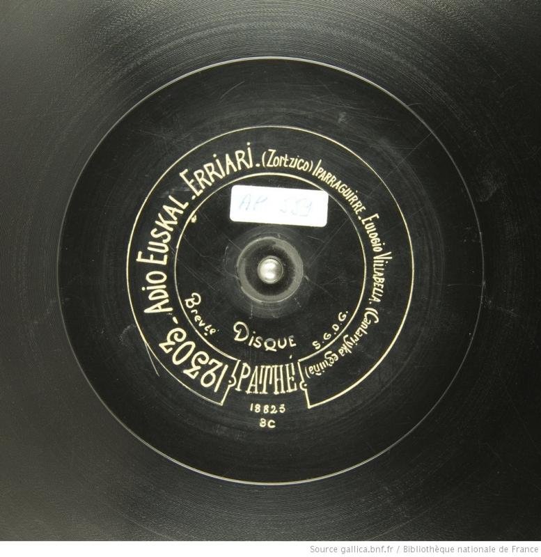 xx_mende_hastapenean_grabatu_bi_euskal_kantu_aztertu_ditu_bilketak