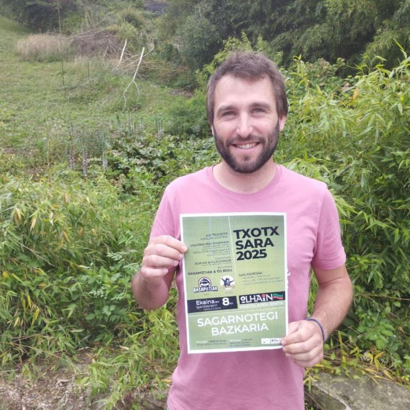 sagarnotegi_bazkaria_igandean_sarako_ikastolaren_alde