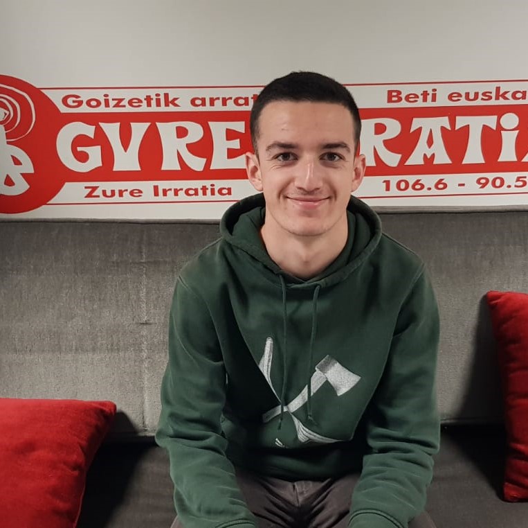 _zendu_da_bat_batean_korrika_ari_zela_pazko_astelehenez_horregatik_data_hortan_egiten_dugu_txapelketa_