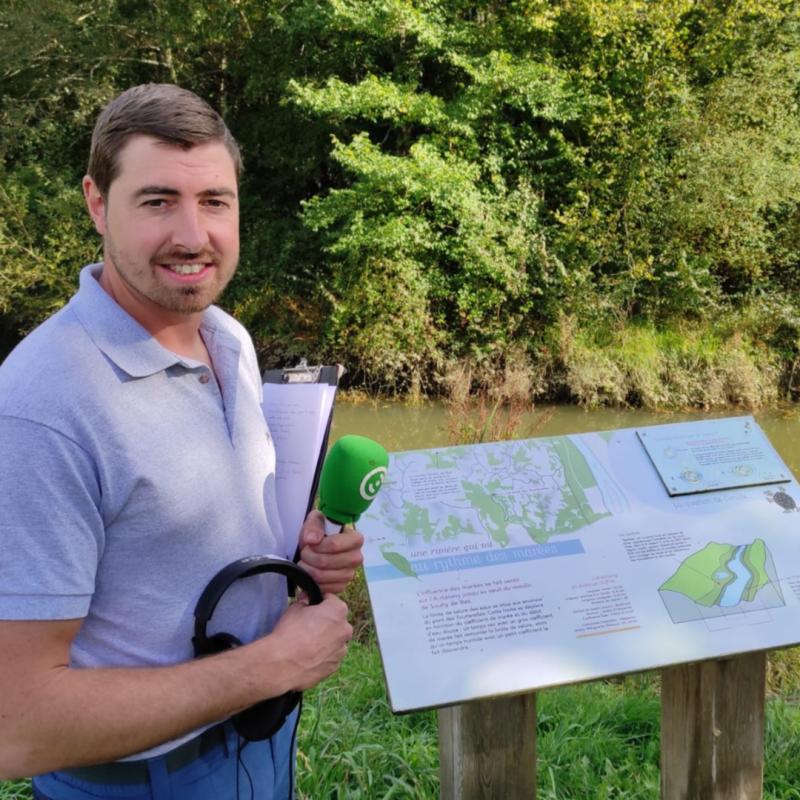 hazparneko_landetan_sortzen_den_ardanabia_errekan_gaindi