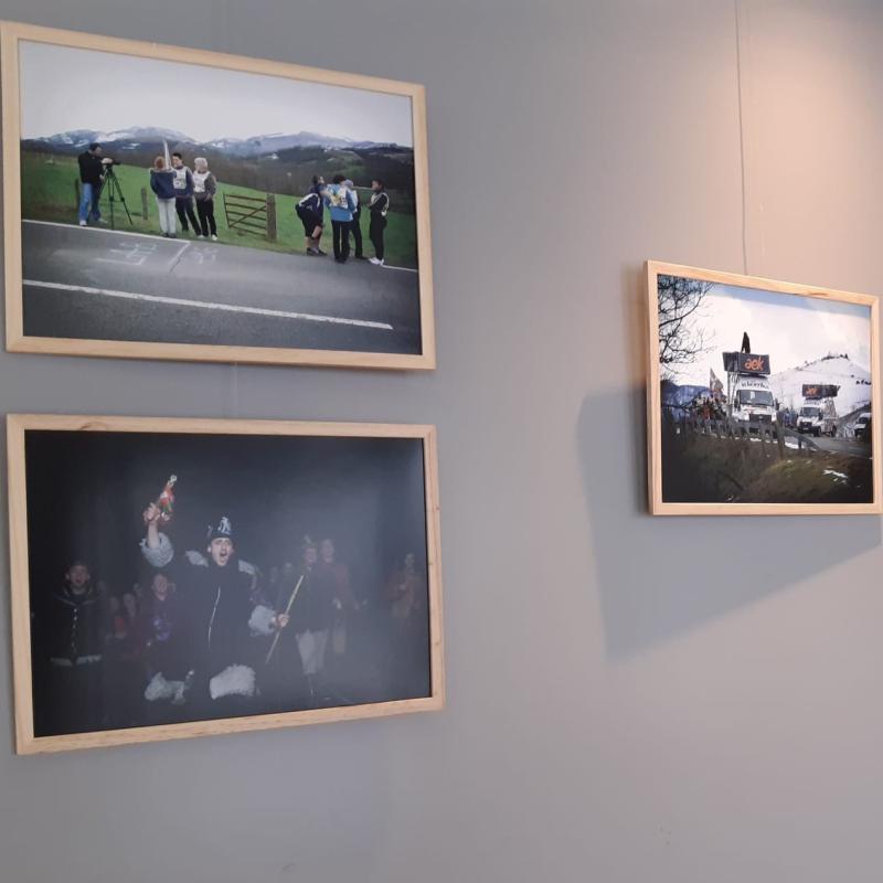 korrikaren_giroan_sartzeko_argazki_erakusketa