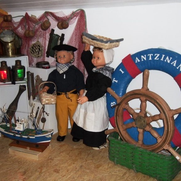 euskal_nortasuna_eta_ohiturei_eskainitako_etxeko_museo_ttipia