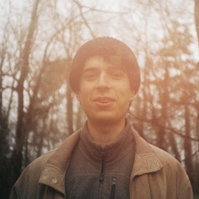 _diskoak_udaberriko_eguzki_epelaren_goxotasuna_dakar_bere_baitan_