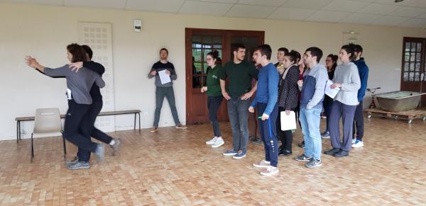 libertimenduen_sasoia_hasten_da_