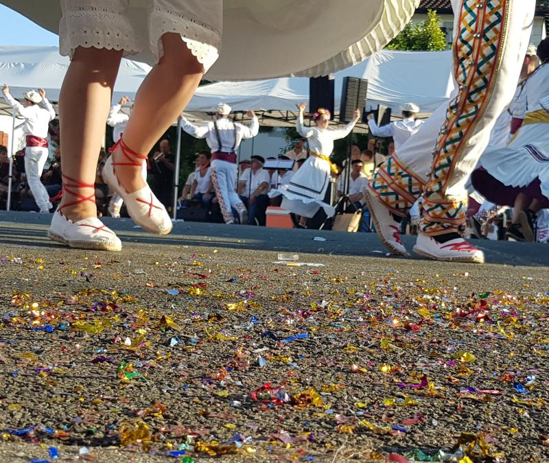 historiak_istorio_20_urteren_buruan_kabalkada_berria_luhuson