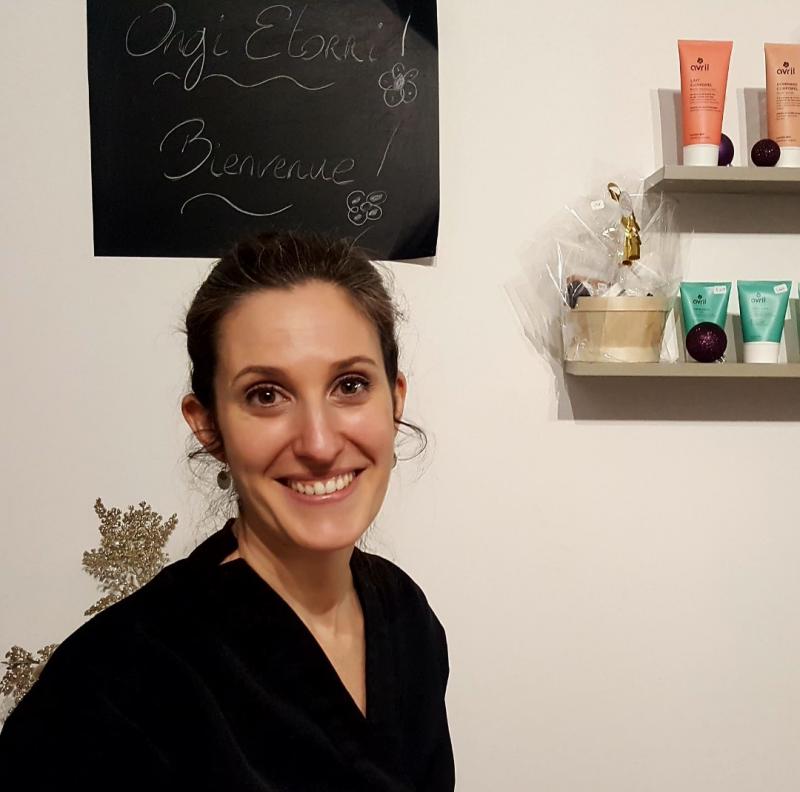 bio_estetika_artak_proposatzen_dituen_pospolin_edertasun_etxean_izan_gira