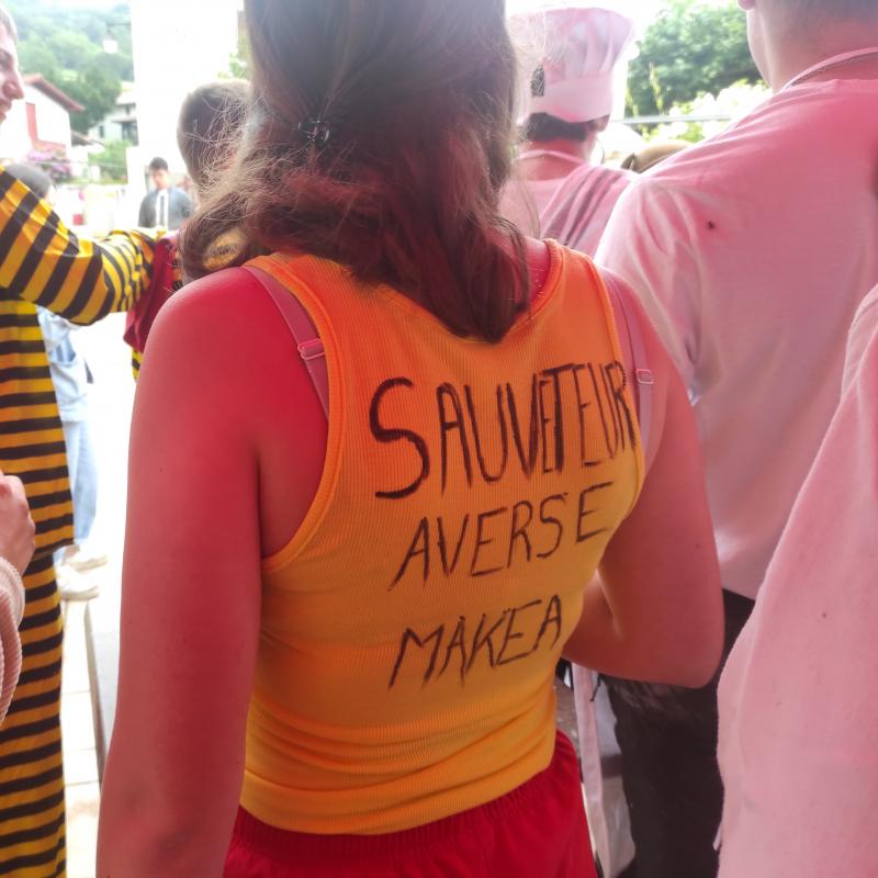 aurrekontu_handiak_musika_taldeentzat_makeako_besten_adibidea