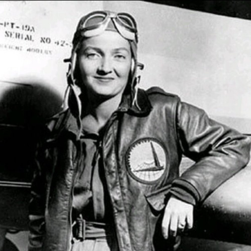 margot_duhalde_sotomayor_gerla_hegazkin_pilotua