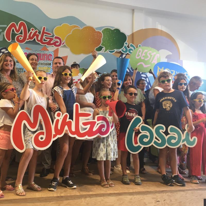 zazpi_egunez_mintzalasai_baiona_angelu_eta_biarritzen