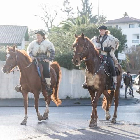 angeluko_ikastola_eta_eskola_elebidunak_elkartuko_dira_olentzeroren_inguruan