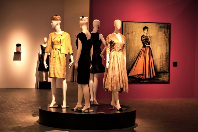 balentziagaren_erakusketa_ikusteko_azken_egunak