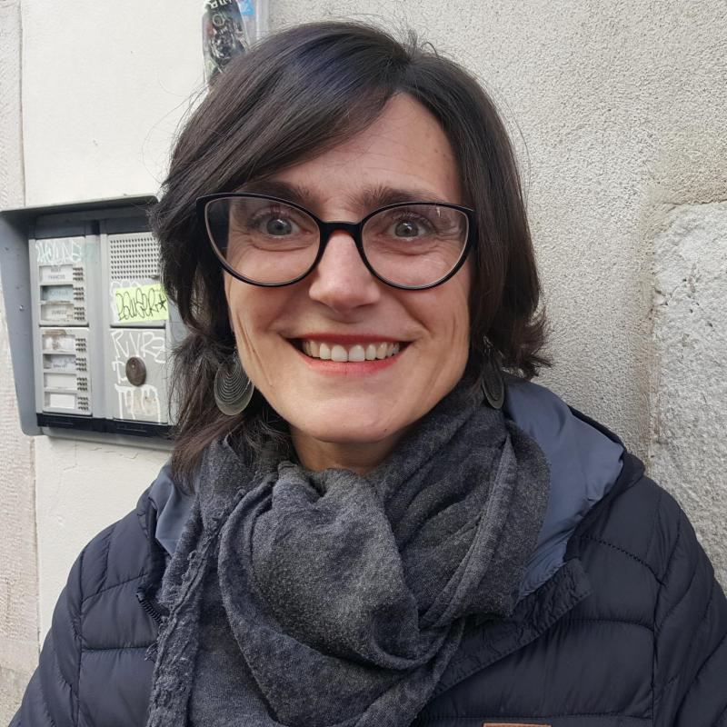 ipar_euskal_herriko_erreferentziak_biltzen_dituen_euskara_irakasteko_metodoa