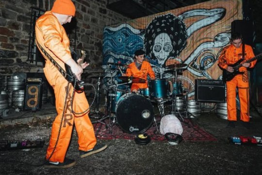 Adi%202025%2006%2003