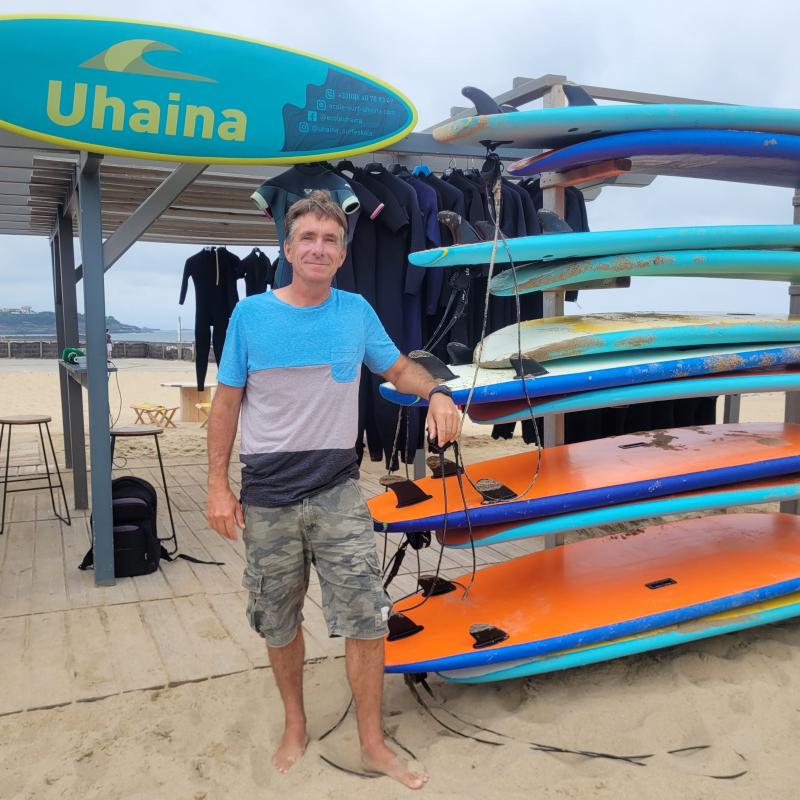 udan_ere_surfa_euskaraz