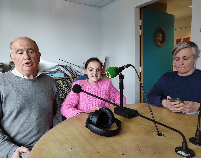 herriko_gazteenak_inplikatzea_nahi_du_uztaritzeko_herriko_etxeak