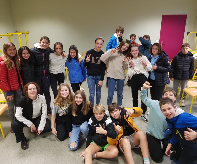 kanbo_eta_tolosako_ikastetxeen_arteko_trukaketa_irratia_ezagutaraziz