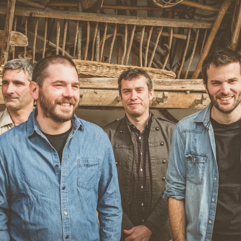 zortzi_bikotea_laukote_luna_negran